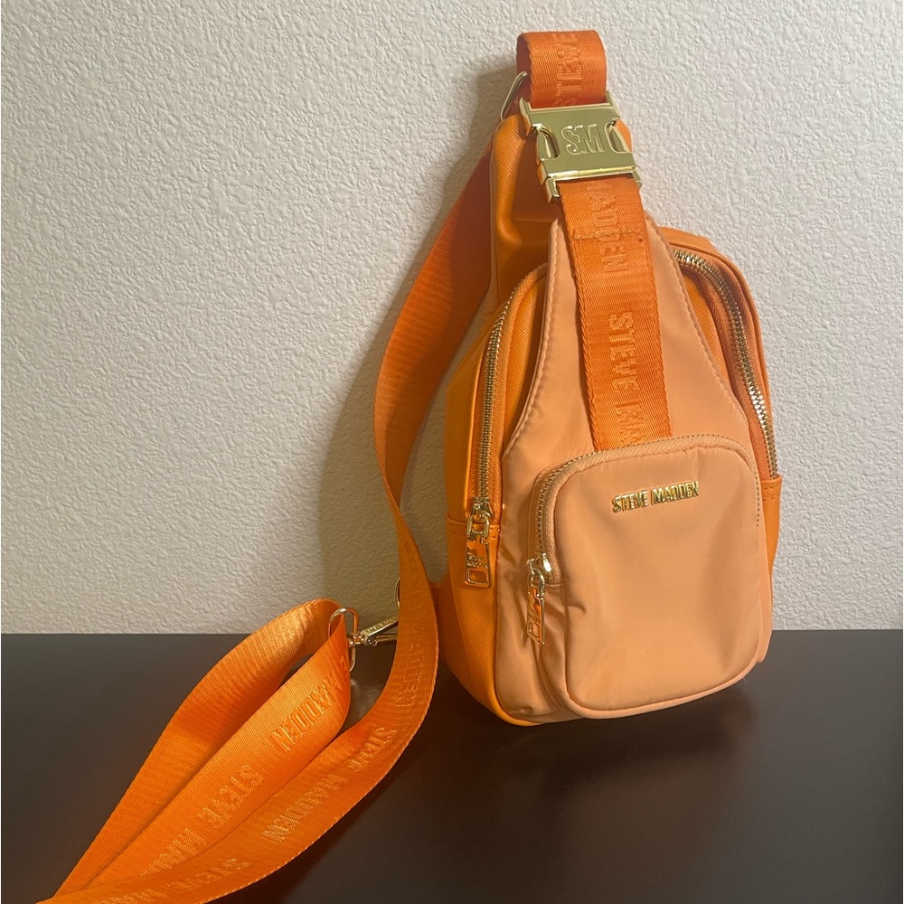 Steven Madden Orange cross bag